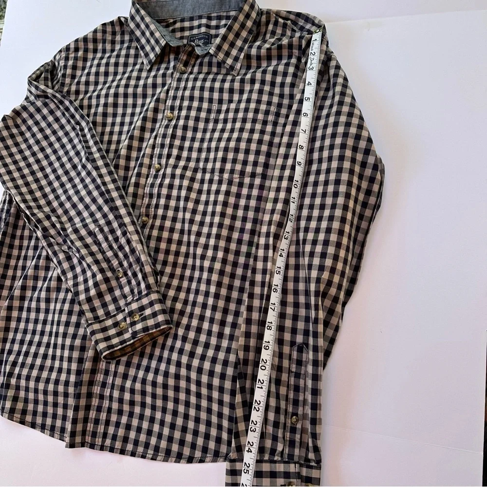 Men’s G.H. Bass Long Sleeved Shirt
Size XXL - Picture 3 of 7